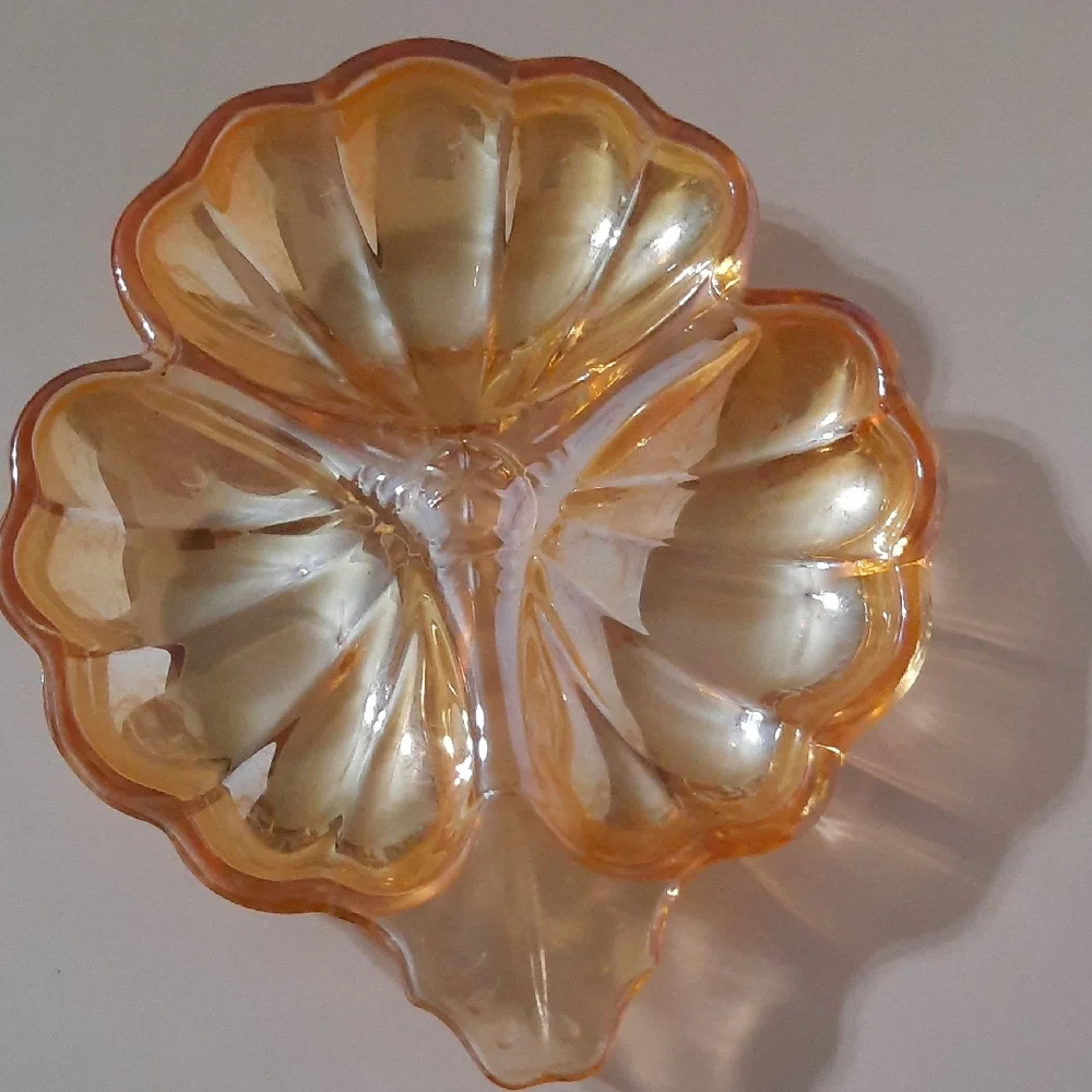 Vintage Jeannette Carnival Glass Marigold 3 Leaf Clover Candy/Nut Dish - Picture 5 of 6